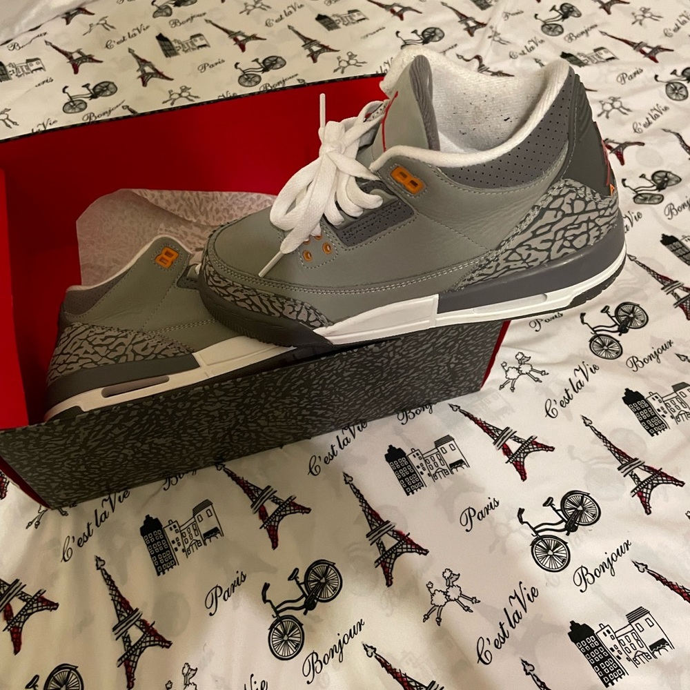 AIR JORDAN 3 RETRO GRADE SCHOOL